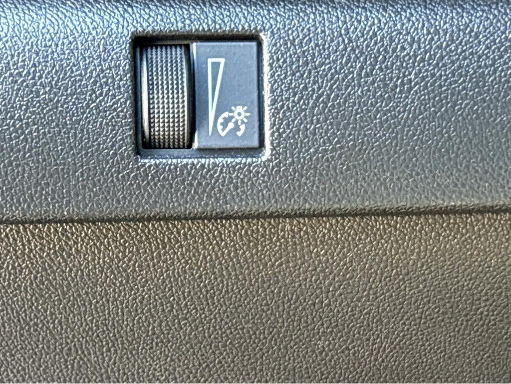 2023 Chevrolet Colorado WT