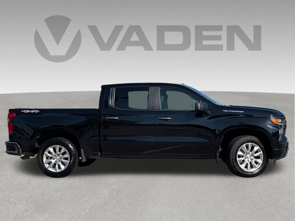 2022 Chevrolet Silverado 1500 Base
