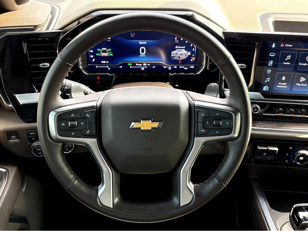 2025 Chevrolet Silverado 1500 LTZ