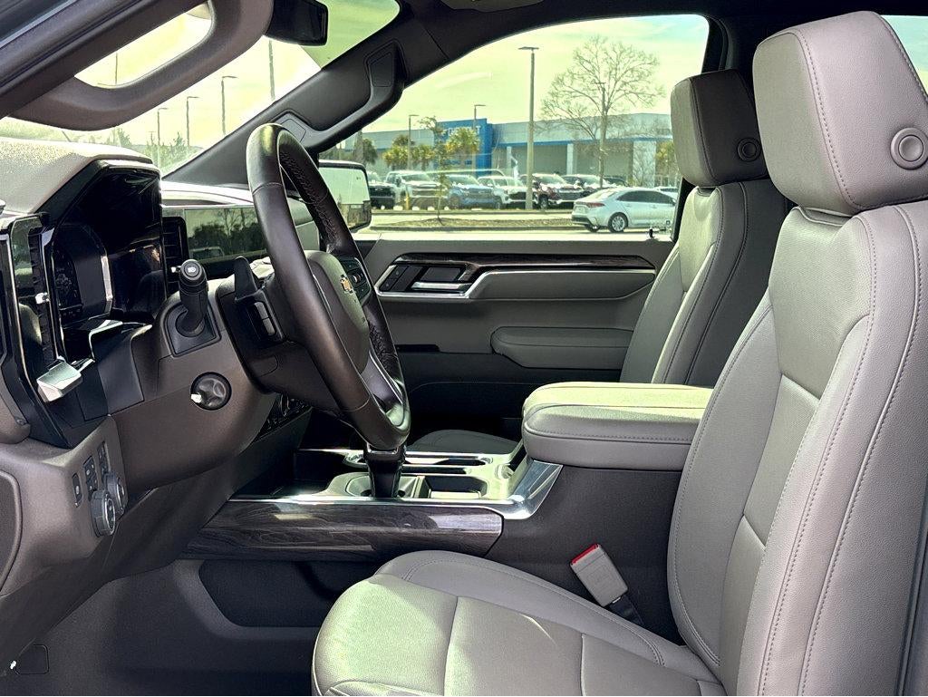 2025 Chevrolet Silverado 1500 LTZ