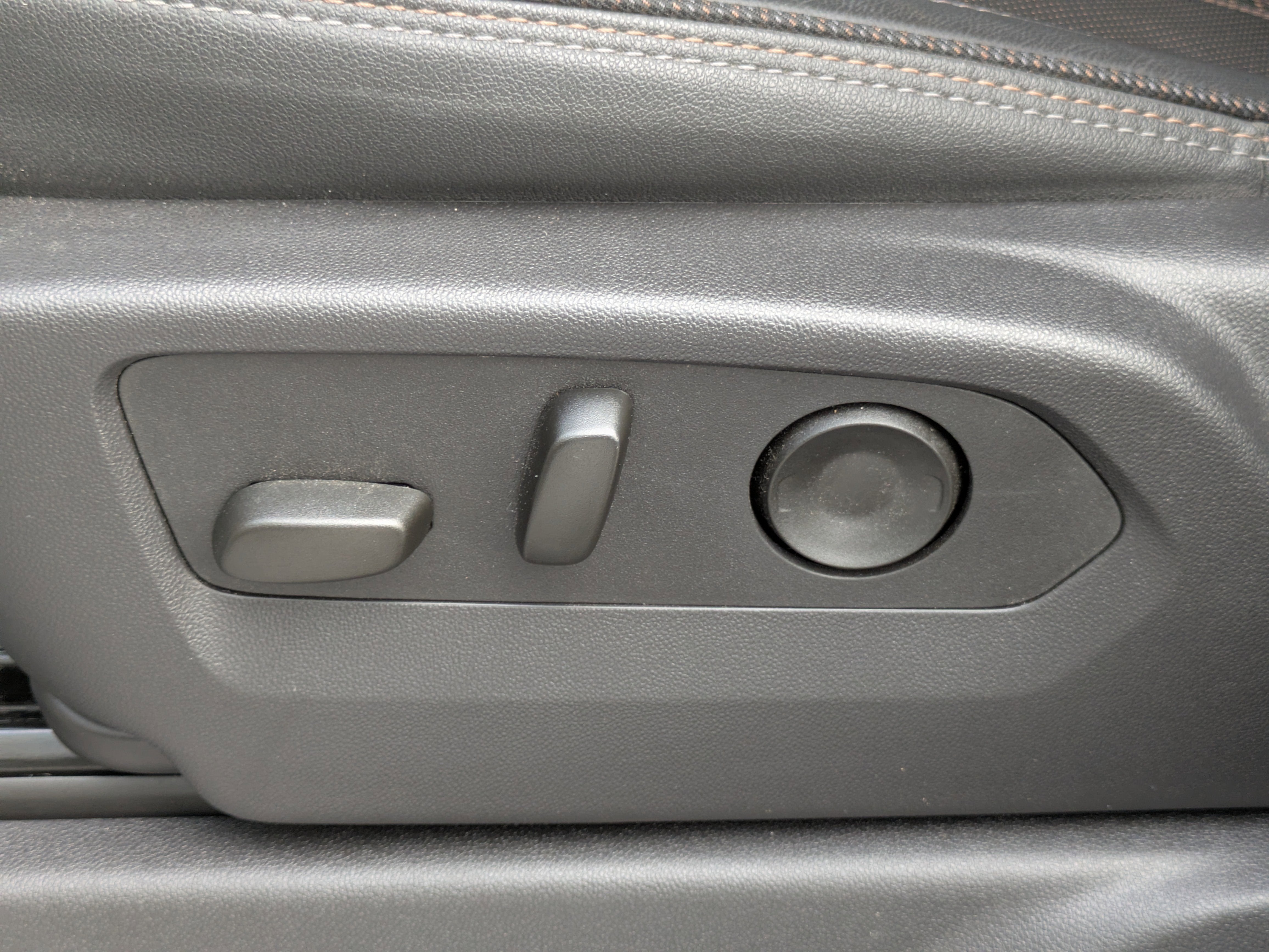 2025 Chevrolet Silverado 3500 HD High Country