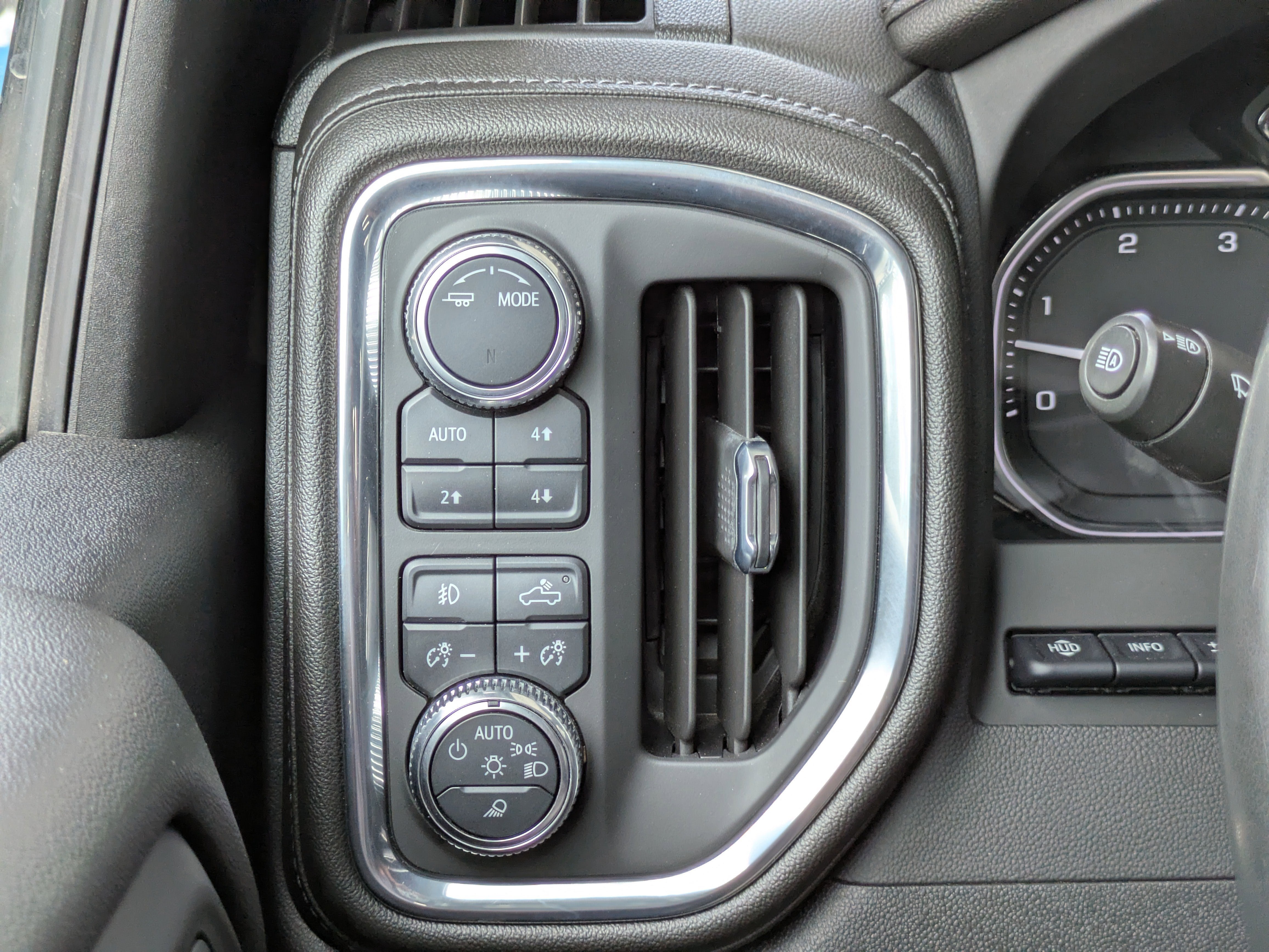 2023 GMC Sierra 3500 HD Denali