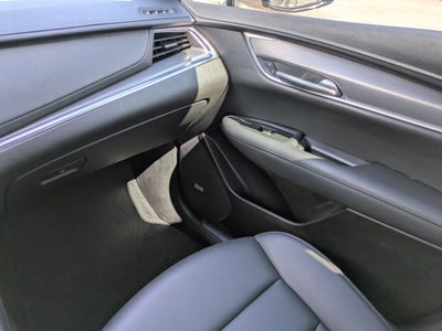 2023 Cadillac XT5 Luxury