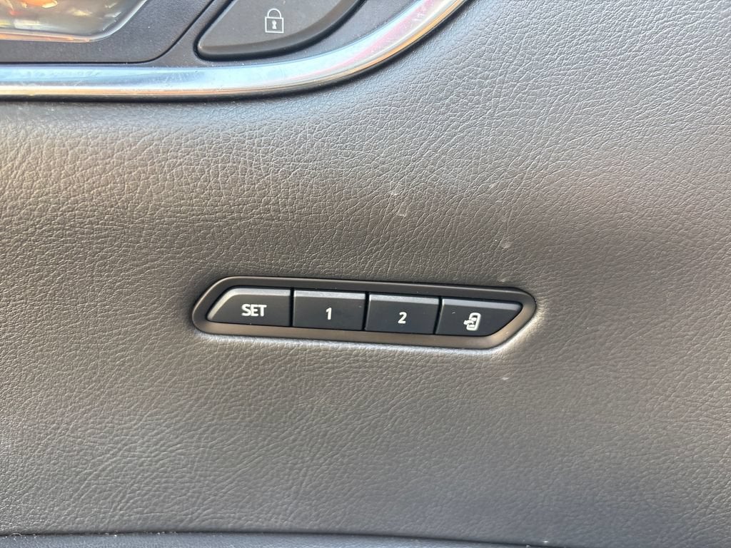 2022 Cadillac XT6 Luxury
