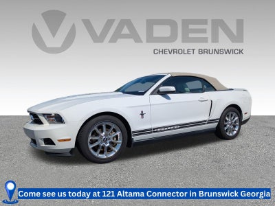 2011 Ford Mustang V6