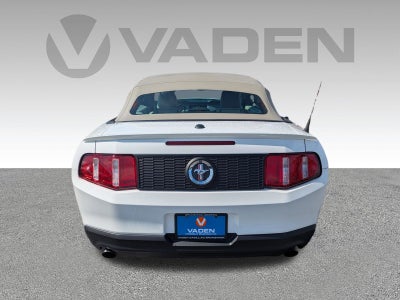 2011 Ford Mustang V6