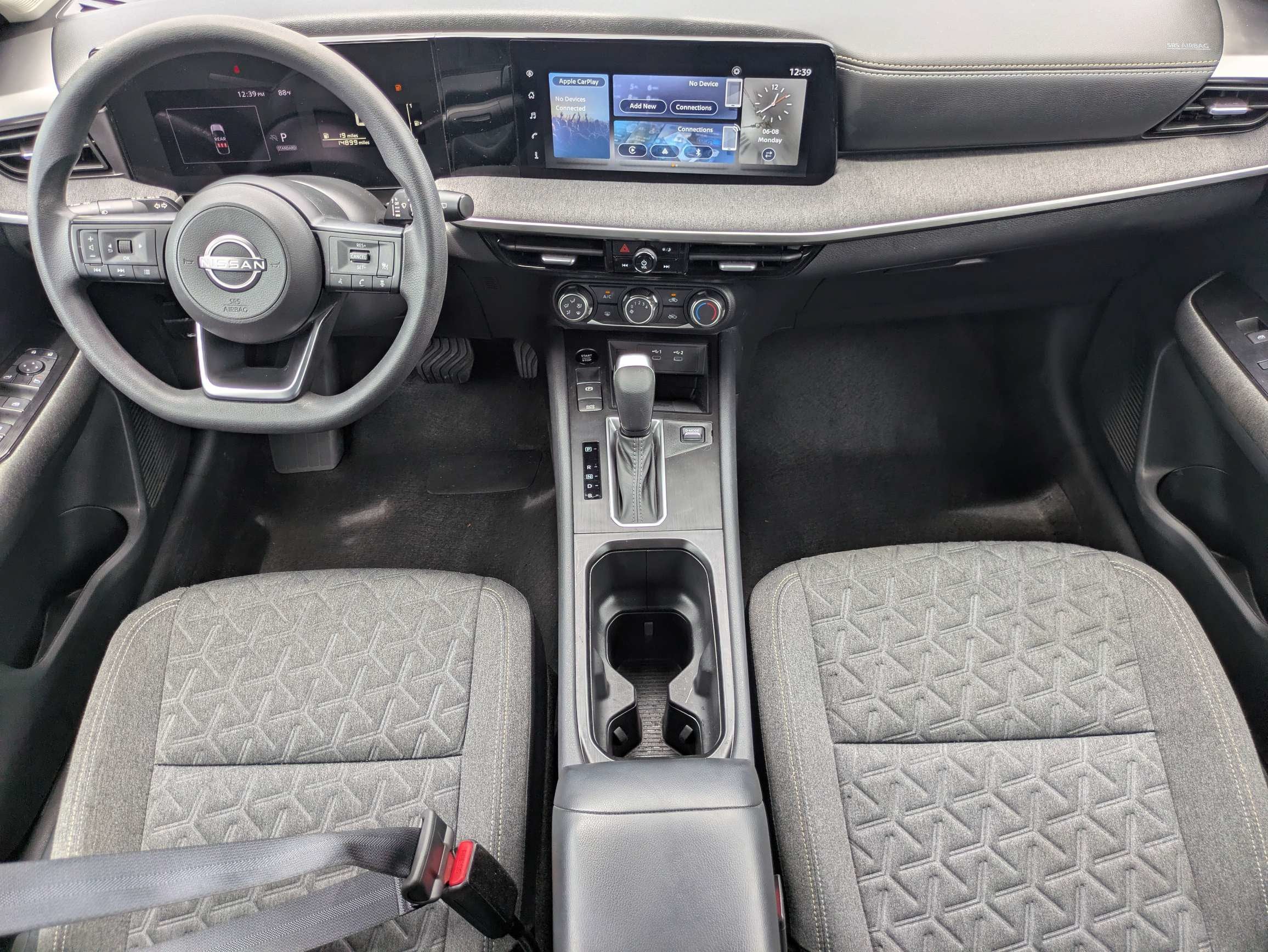 2025 Nissan Kicks SV FWD