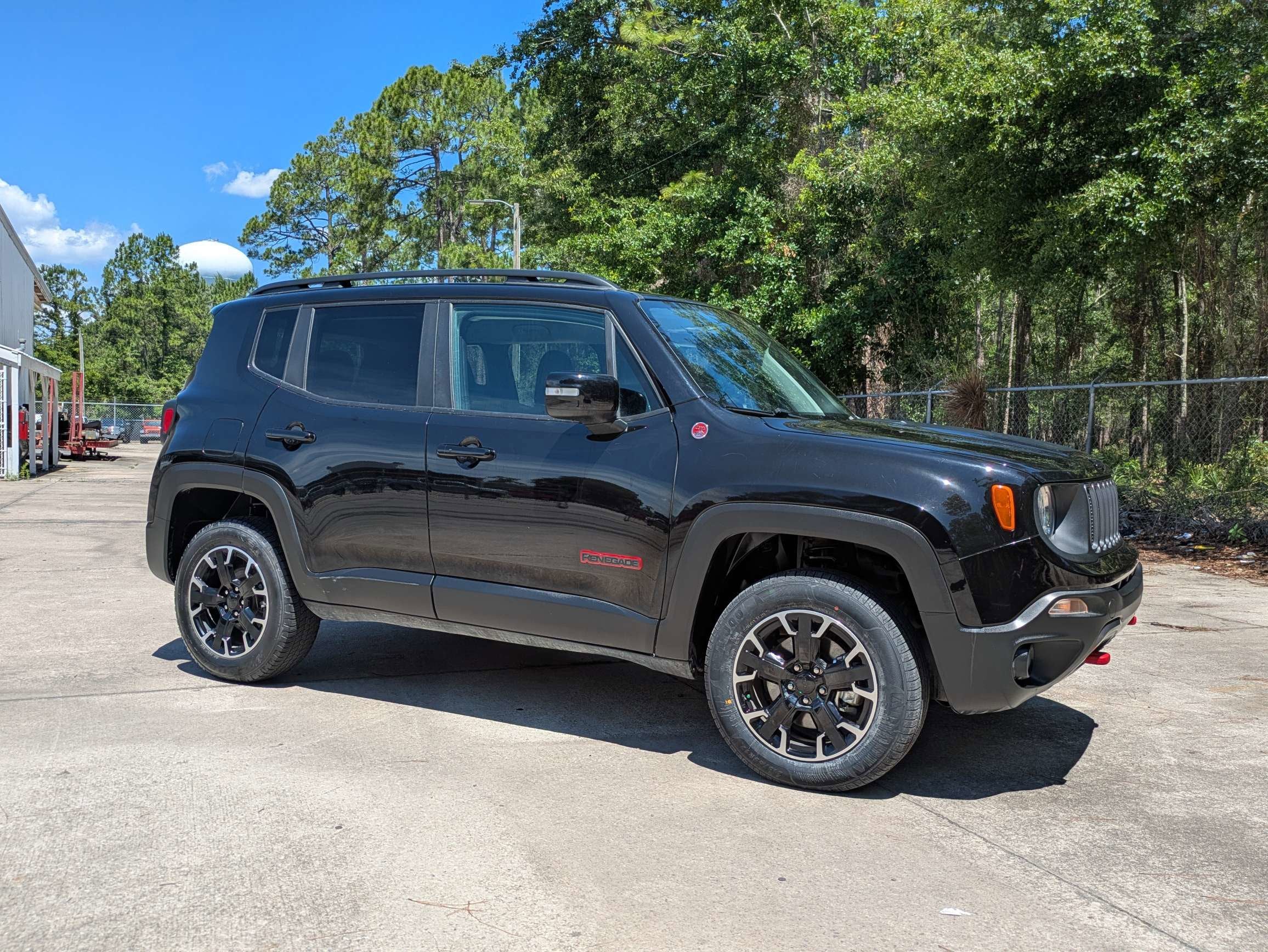 2023 Jeep Renegade Trailhawk 4x4