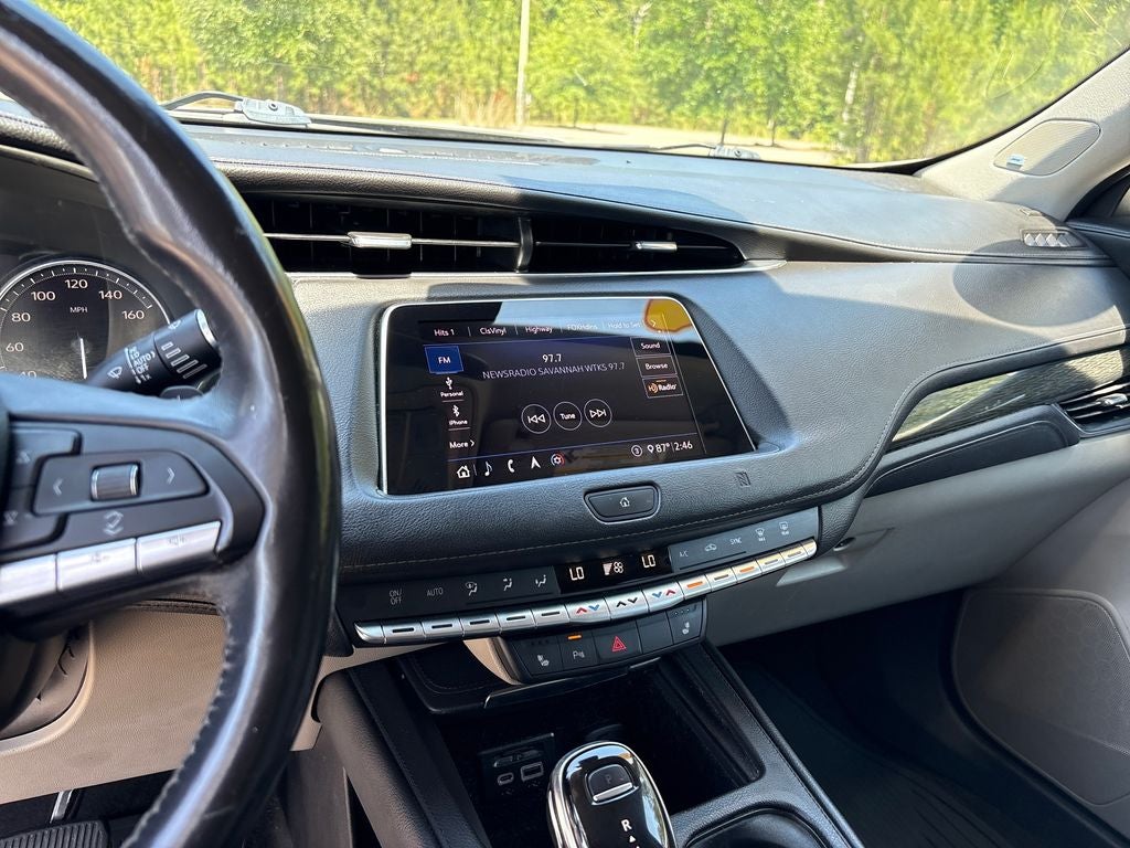 2020 Cadillac XT4 Premium Luxury