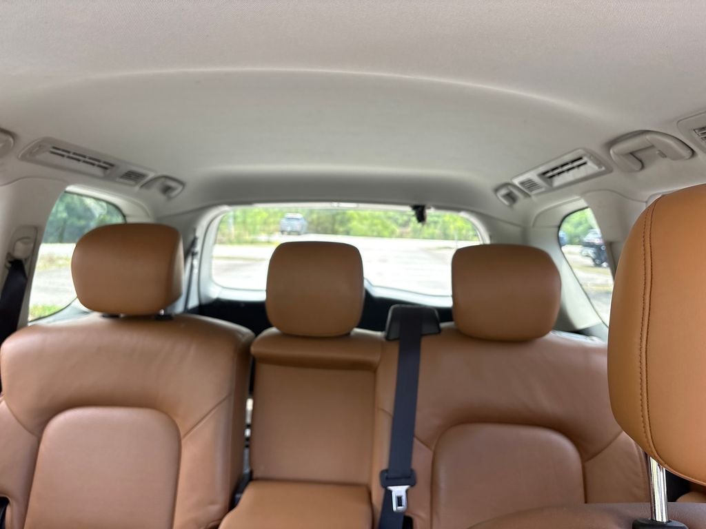 2016 INFINITI QX80 Base