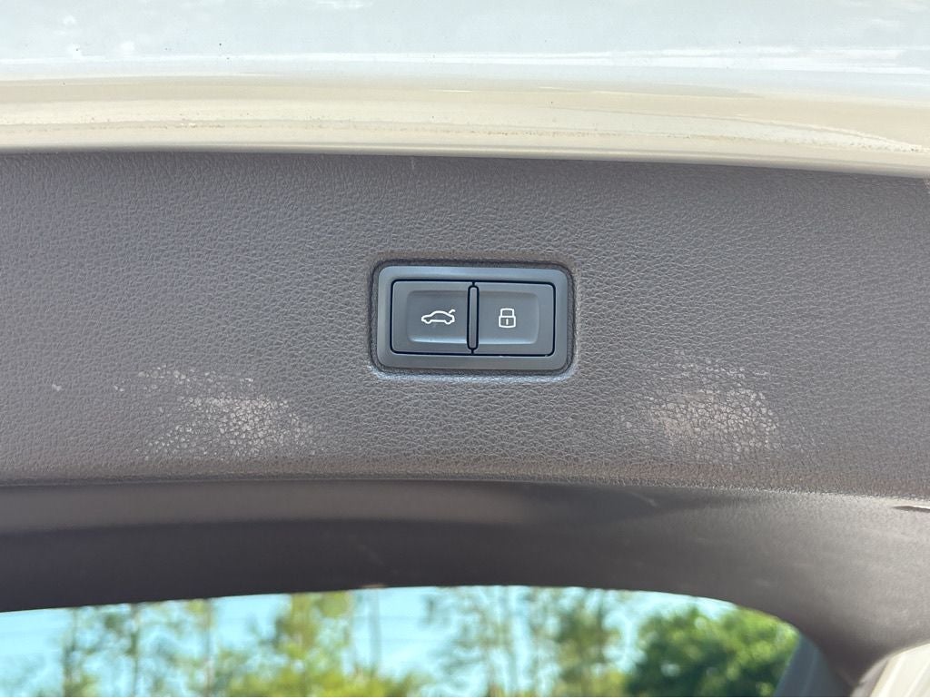 2019 Audi Q7 55 Premium Plus quattro