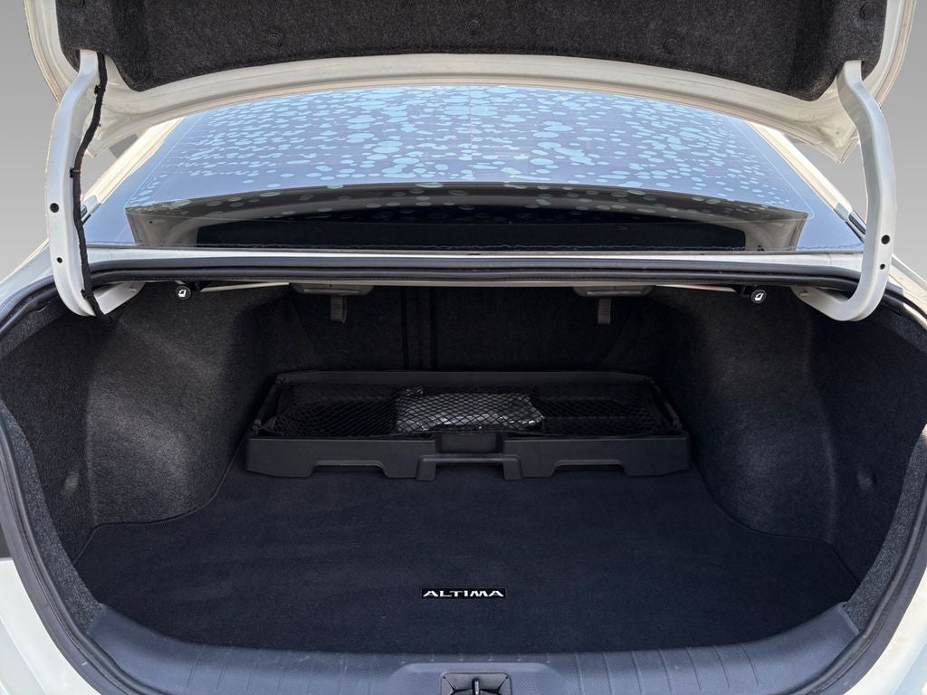 2023 Nissan Altima 2.0 SR