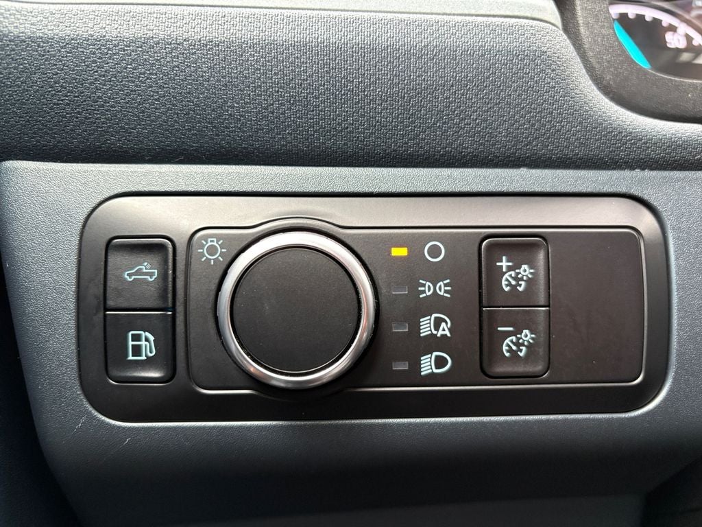 2023 Ford Maverick XL