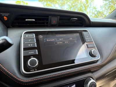 2019 Nissan Kicks SR