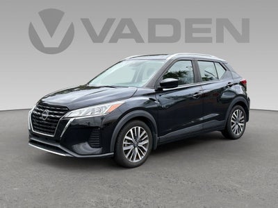 2022 Nissan Kicks SV
