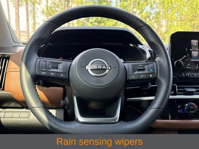 2025 Nissan Pathfinder Platinum